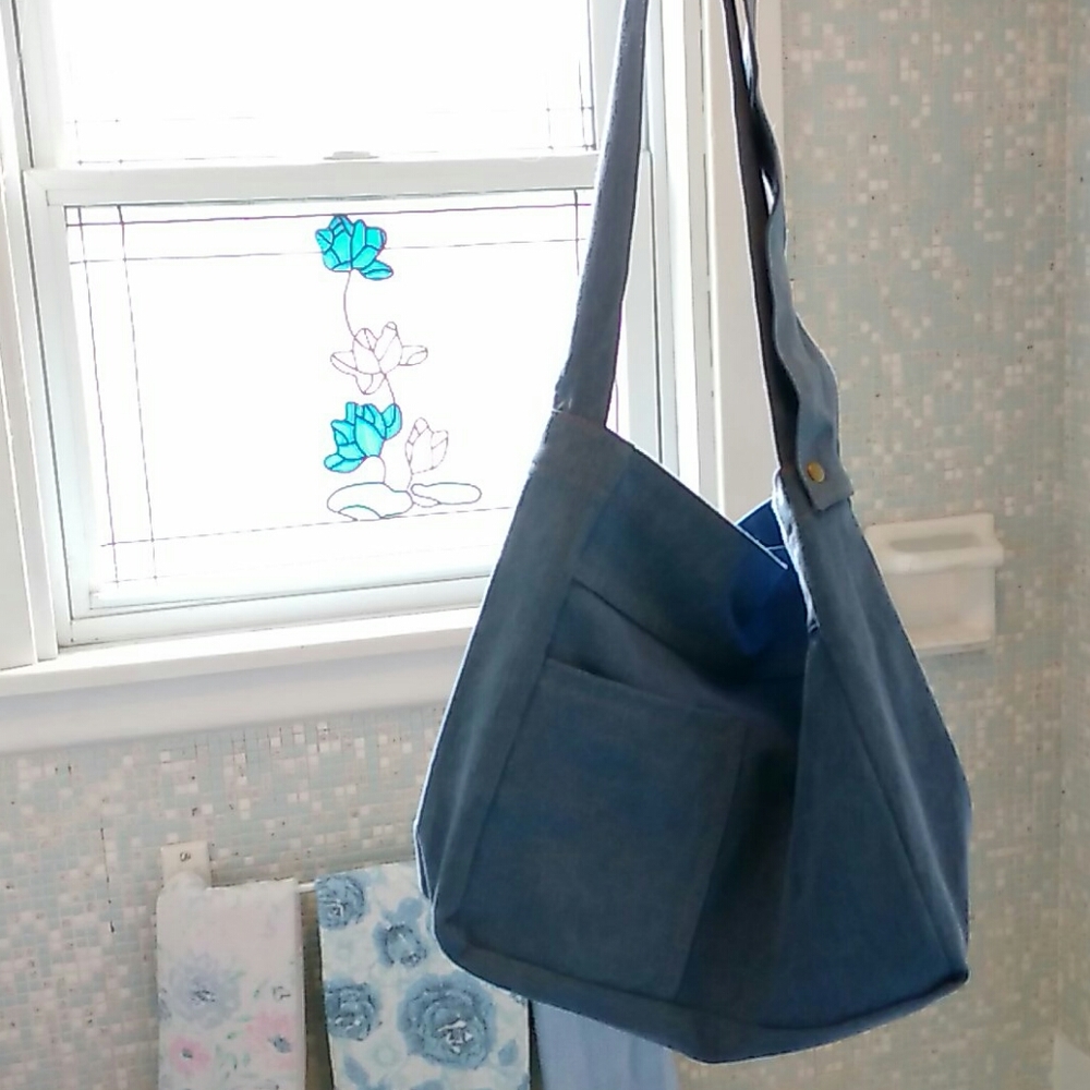 NWOT VENUS Denim-colour Bag